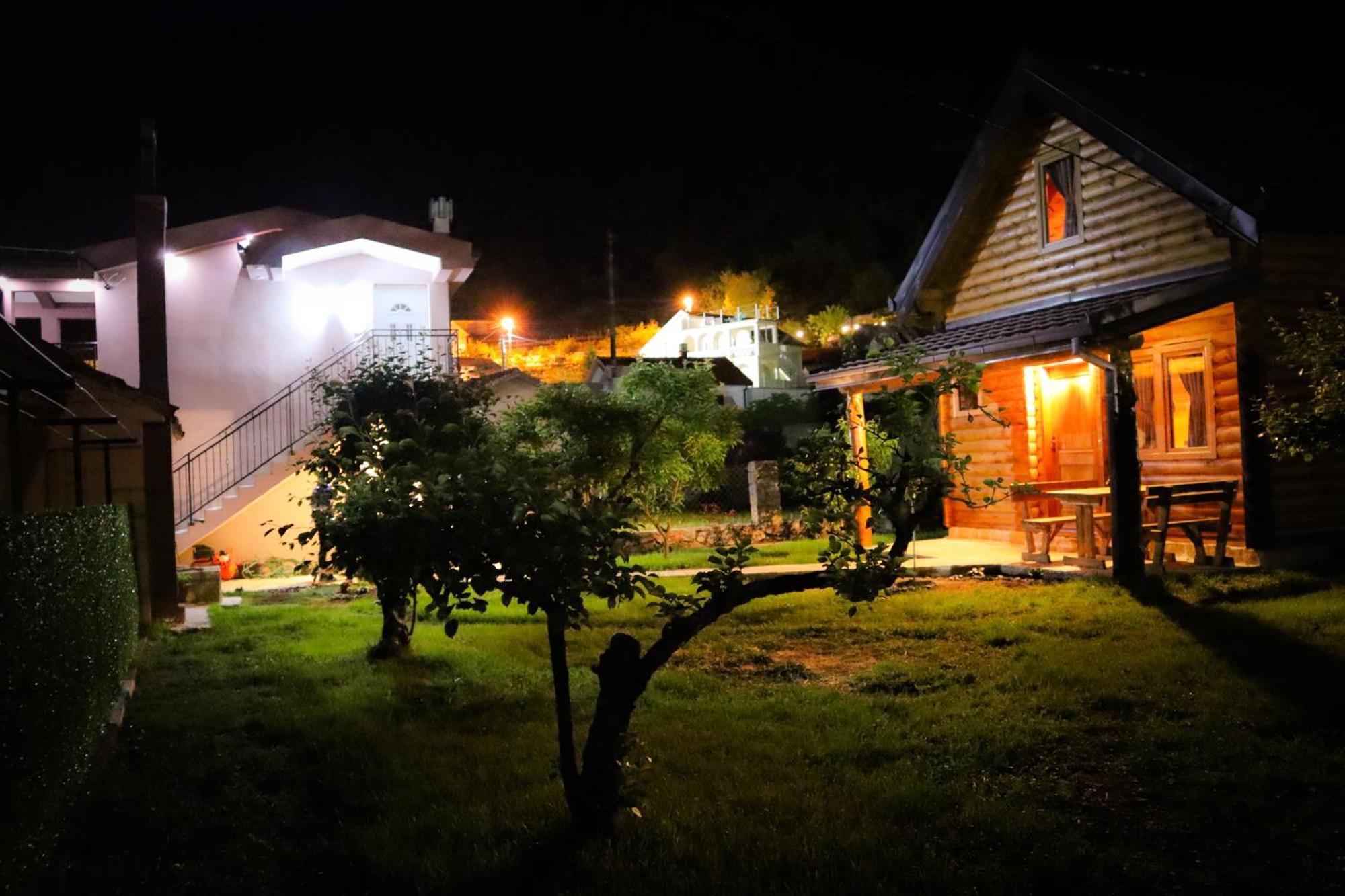 Green Field Apartments Virpazar Exterior photo